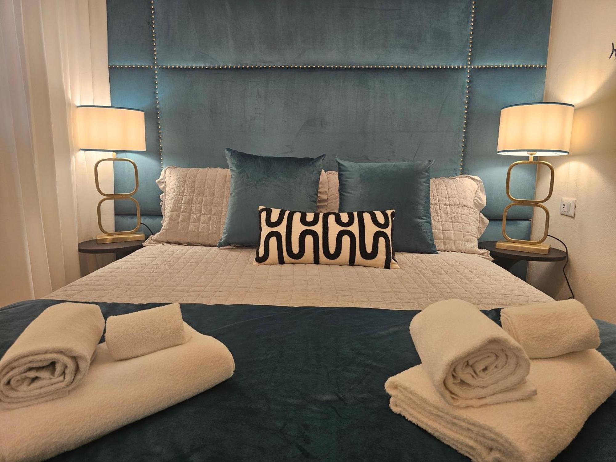 "Burlamacca" Luxury Apartment Viareggio Exterior foto